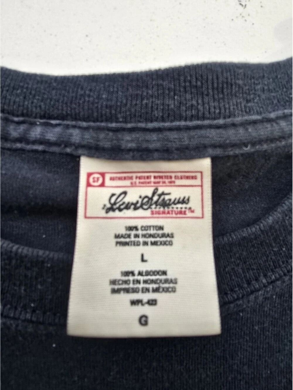 Levi Strauss Signature XL Black Mens Tshirt Jimmie Johnson Nascar Race Team #48